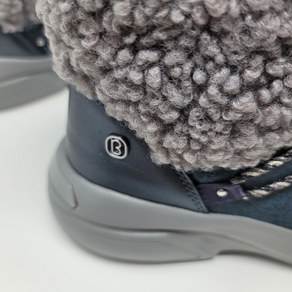 Bzees Ovation Blue Gray Sherpa Side Zip Ankle Boot Bootie Sz 8W Machine Washable - Picture 7 of 13